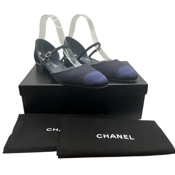 CHANEL Navy Satin Cap Toe Ankle Strap CC Flats 38.5EU - Picture 2 of 16